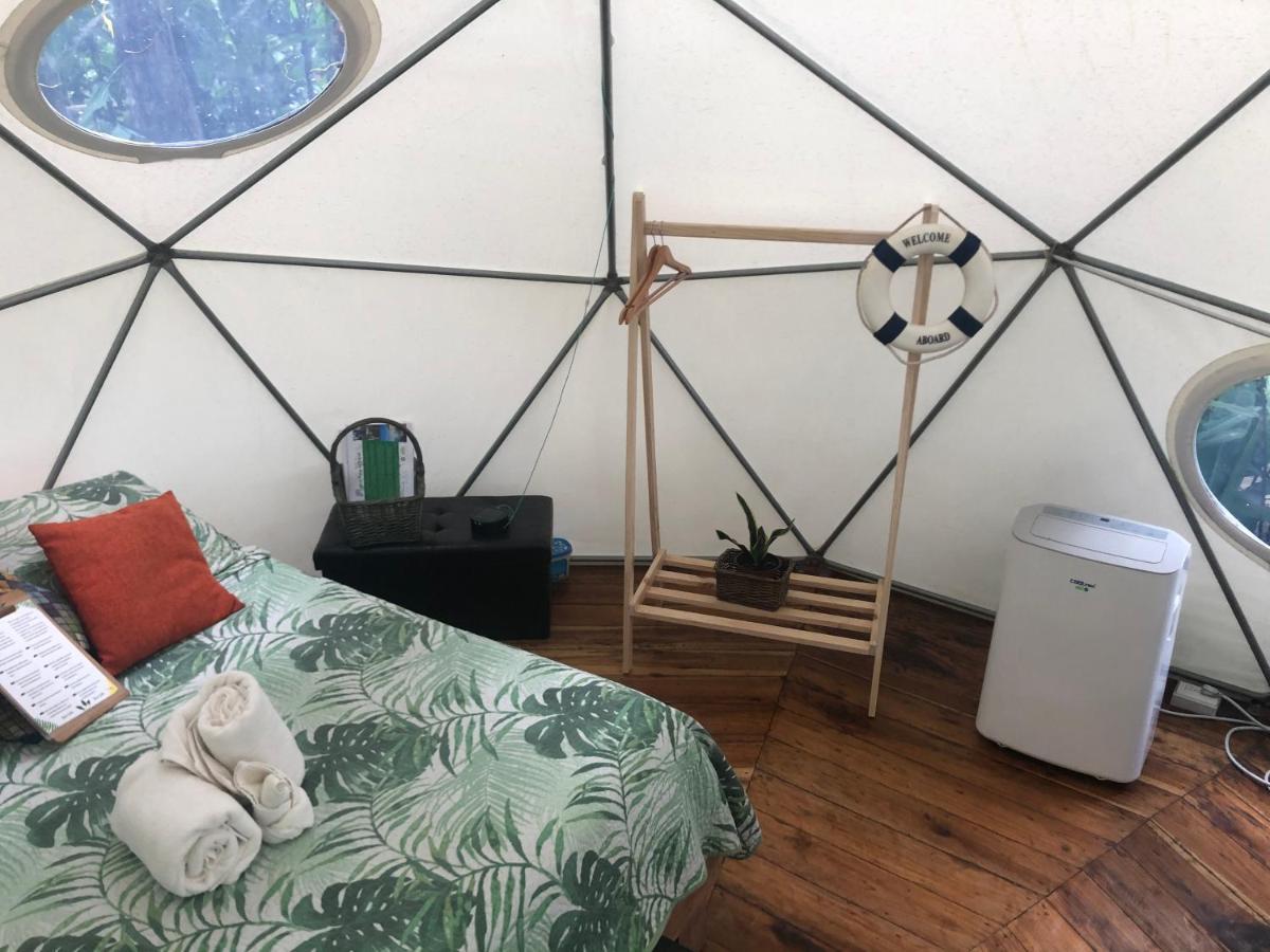 ホテル Faith Glamping Dome Costa Rica マンサニージョ エクステリア 写真