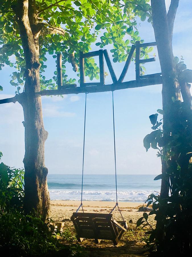 ホテル Faith Glamping Dome Costa Rica マンサニージョ エクステリア 写真